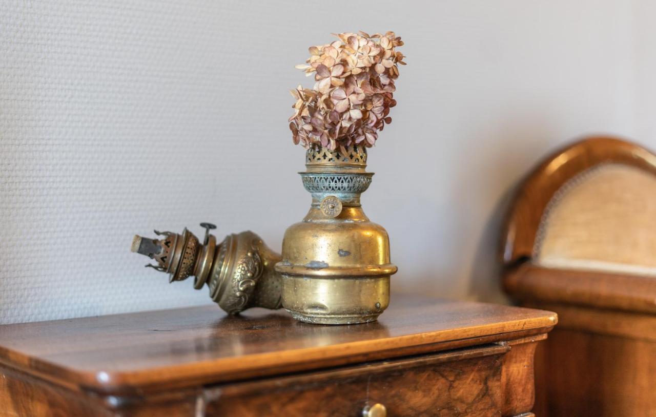 Appartement De Charme Dans Une Maison Isolee Presilly  Екстериор снимка